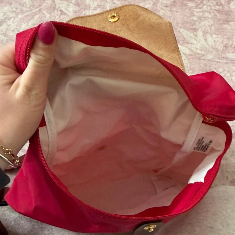 Red longchamp backpack - Picture 3 of 5